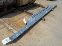 100 mm x 75 mm x 8 mm Mild Steel Angle Iron 4.305 Mtr - Used Painted Grey