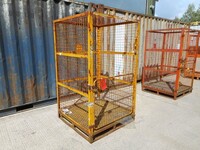 Used Gas Bottle Cage / Cylinder / Storage / Security Cage - Roof, 1 Door - 1920mm High  (ref 9)