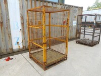 Used Gas Bottle Cage / Cylinder / Storage / Security Cage - Roof, 1 Door - 1920mm High  (ref 15)