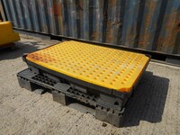 Used Ibc Drip Tray / Spill Tray / Overflow / Pallet / Station 100 Litre - Yellow & Black