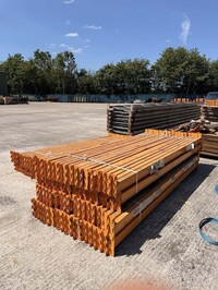 Apex Pallet Racking Cross Bar  2.700 Mtr  90 mm x 50 mm Closed Beam  Used Grade 2  Industrial Steel Racking - Not Redirack, Dexion, Planned Storage, or Stakrak