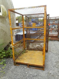Used Gas Bottle Cage - Roof, no Doors - 1920mm High / Cylinder / Storage / Security Cage (ref 15)