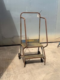 Used Steel Step Ladder - 500mm Rise - 2no Step - Blue