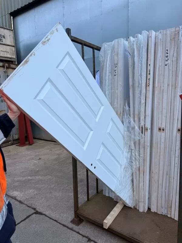 Job Lot of 20 no Primed Internal Doors 6ft 6in High - Surplus Stock (ref 1) | 7